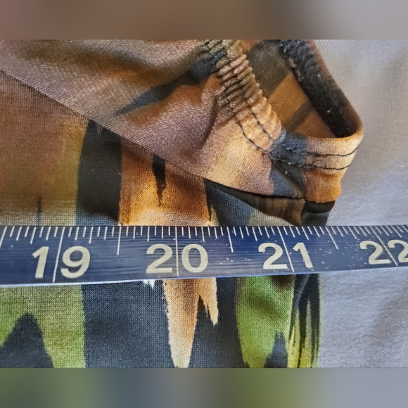 Perseption Multi-color Sweetheart Front Short Sleeve Blouse Women's Size 2X - Picture 9 of 11